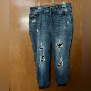 Judy Blue Distressted Skinny Jean with camouflage patches and ankle cuff Size 18